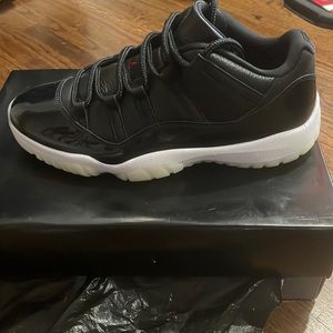 Jordan 11 (72-10)